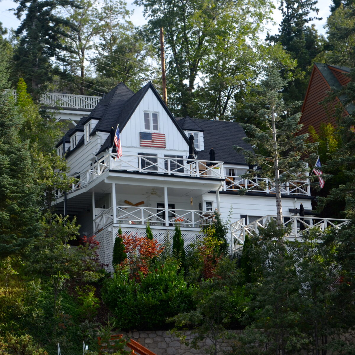 LAKE ARROWHEAD “A LITTLE SLICE OF PARADISE”