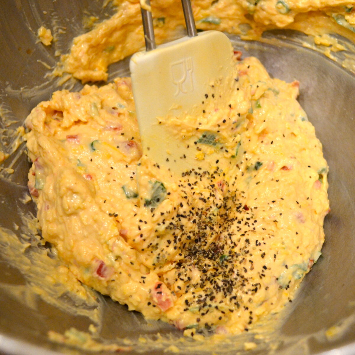 PIMENTO GOAT CHEESE DIP