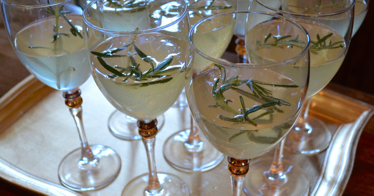 SPANISH STYLE ROSEMARY GIN FIZZ