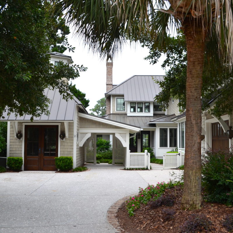 THE LOVELY LOWCOUNTRY HOMES OF PALMETTO BLUFF