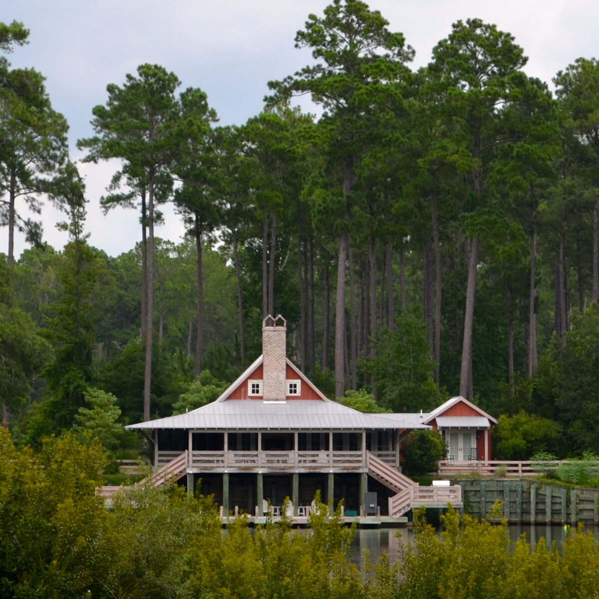 THE LOVELY LOWCOUNTRY HOMES OF PALMETTO BLUFF