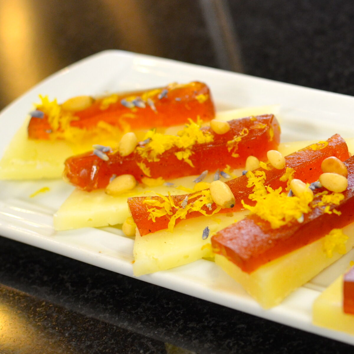 QUESO MANCHEGO CON MEMBRILLO