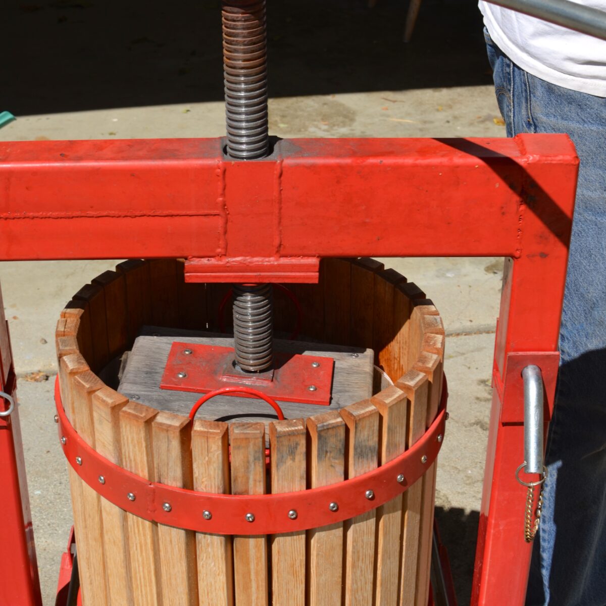 THE MAKING OF HARD APPLE CIDER