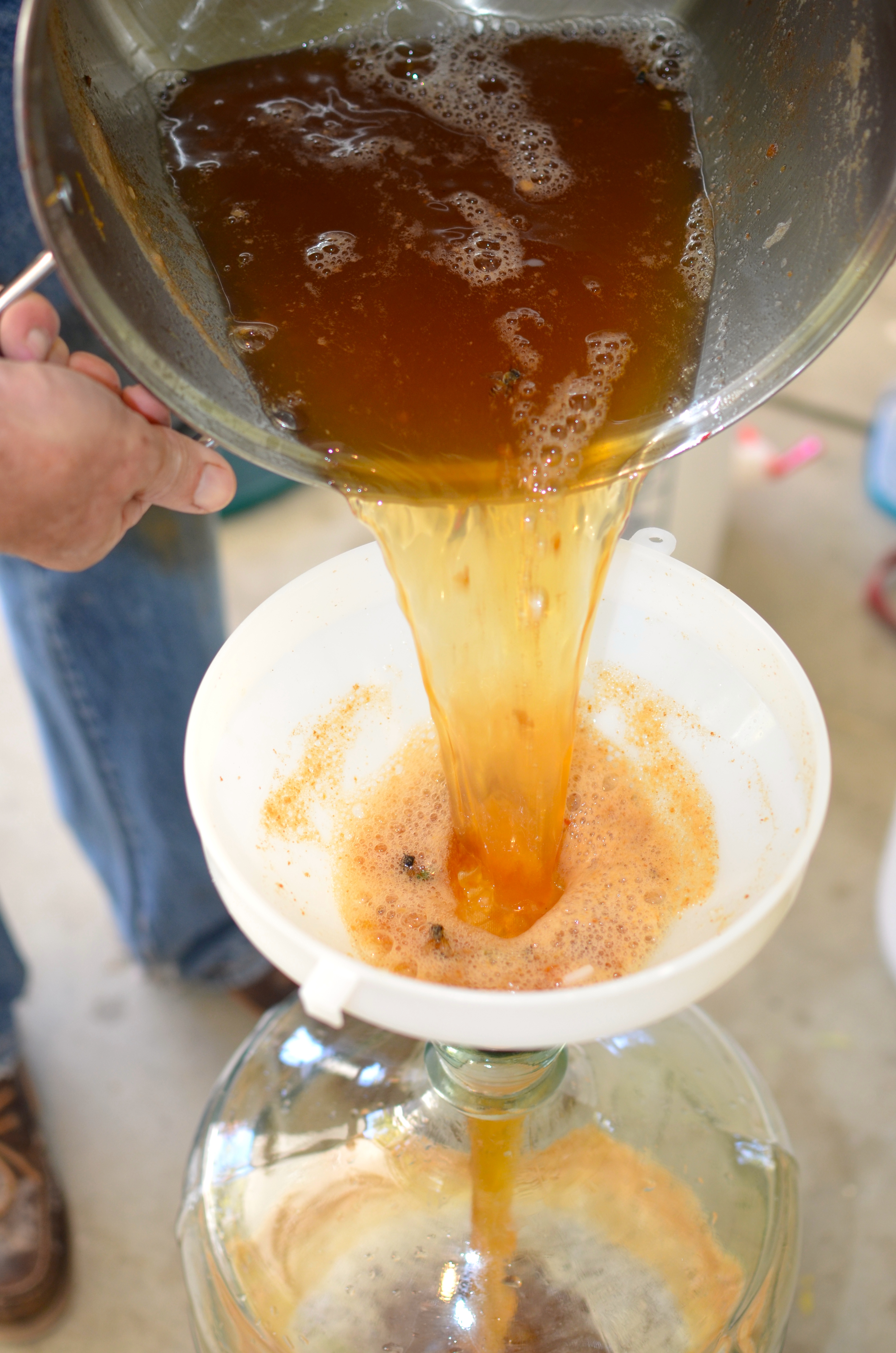 THE MAKING OF HARD APPLE CIDER