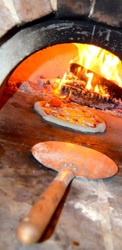 Brenda's Wood Fired Pizza Oven | www.AfterOrangeCounty.com