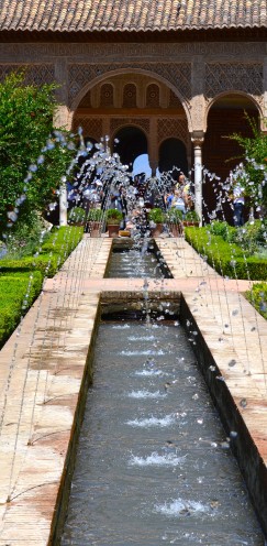 COME WITH ME TO THE FANTASYLAND OF A SULTAN | The #PALACIO DEL #GENERALIFE | The leisure place for the Kings of #Granada, #Spain | www.AfterOrangeCounty.com