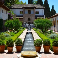 PALACIO DEL GENERALIFE | VISITING THE 700 YEAR OLD PALACES AND GARDENS OF THE ALHAMBRA | www.AfterOrangeCounty.com