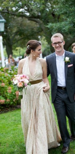 HOW TO HOST A HAMPTONS STYLE WEDDING REHEARSAL DINNER | #Hamptons #RehersalDinner | www.AfterOrangeCounty.com