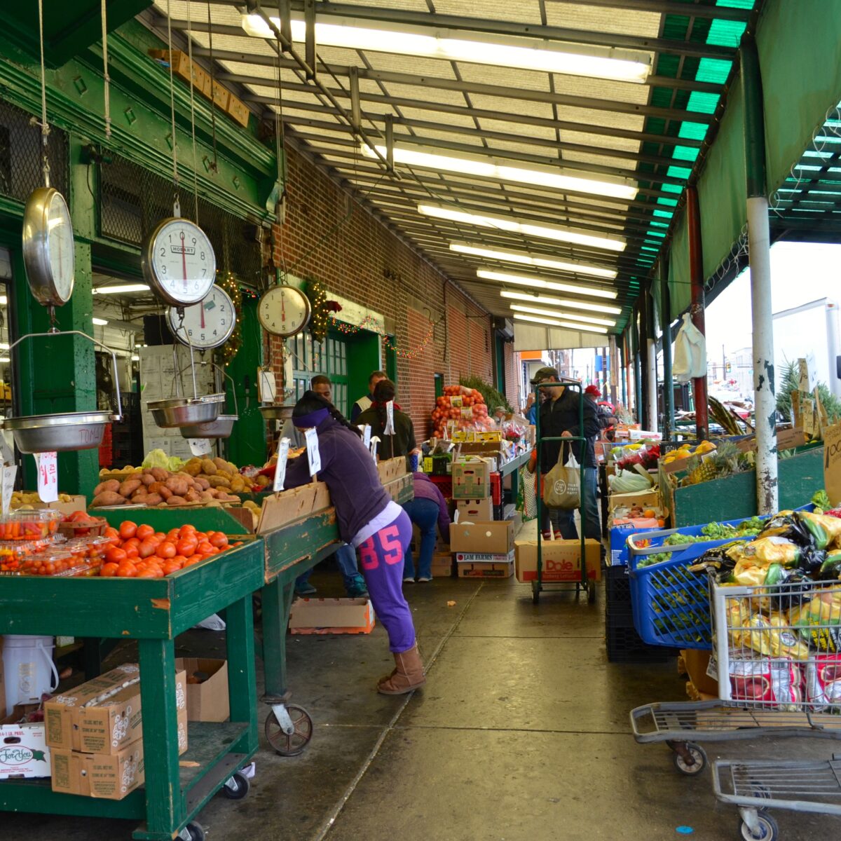 A VISIT TO THE MARVELOUS ITALIAN MARKET IN PHILLY