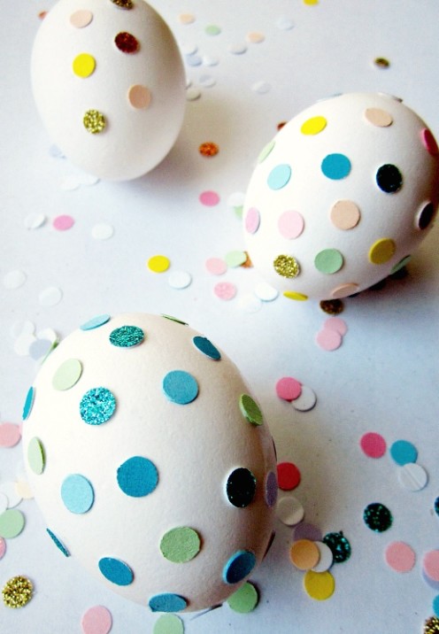 20 TERRIFIC IDEAS FOR DECORATING EASTER EGGS | From She Makes A Home |www.AfterOrangeCounty.com