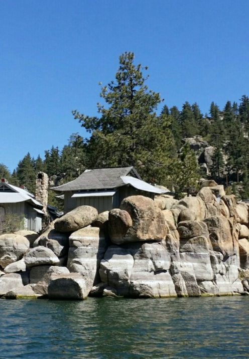 THE LOVELY LAKEFRONT CABINS OF BIG BEAR | www.AfterOrangeCounty.com
