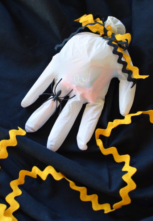 A DIY IDEA FOR SPECIAL HALLOWEEN TREATS | Scary Gloved Hand Full of Halloween Candy | www.AfterOrangeCounty.com