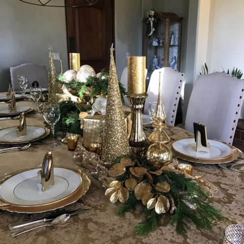 MY CHRISTMAS TABLE AND DIY PLACE CARDS | www.AfterOrangeCounty.com
