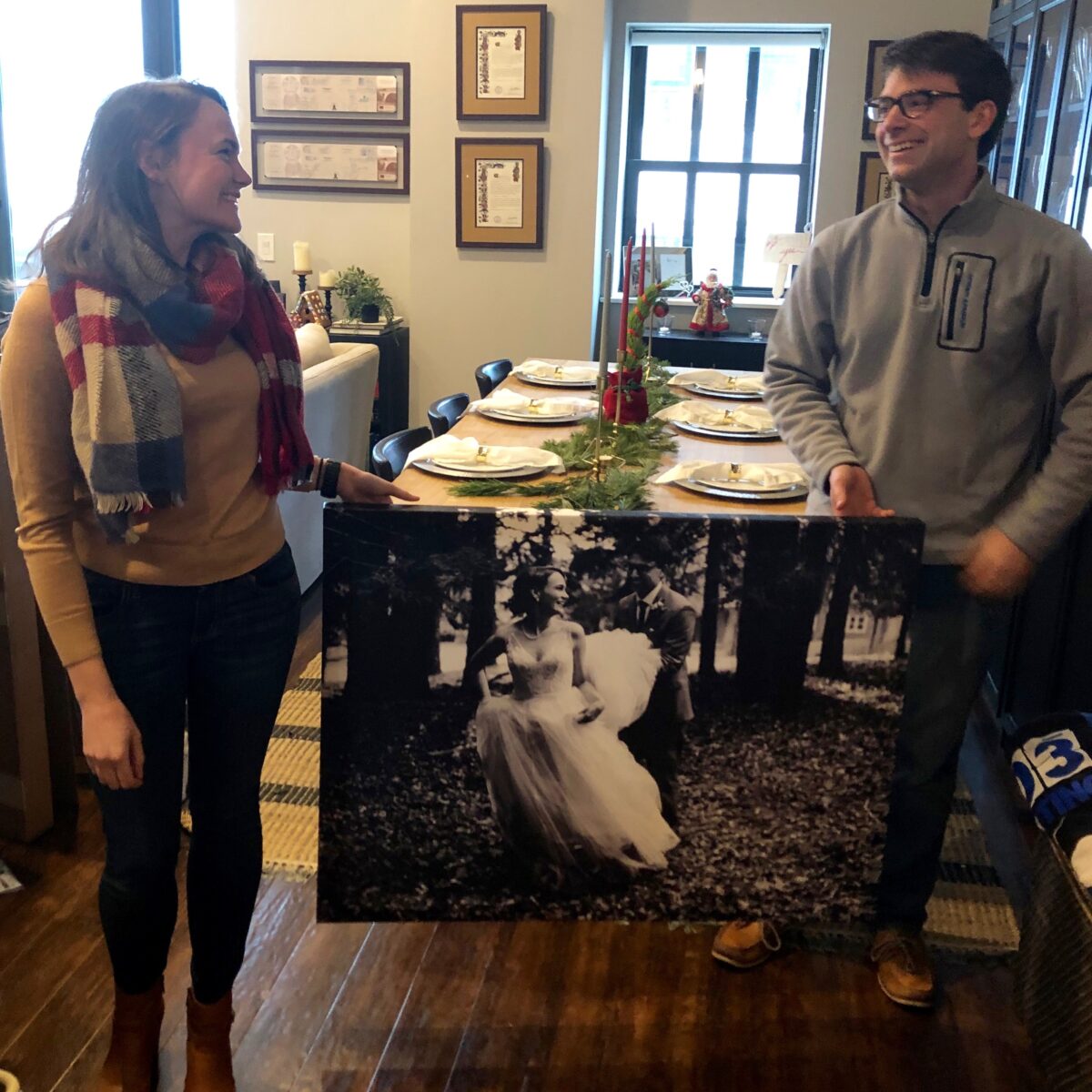 INEXPENSIVE WALL DECOR AND A GIVEAWAY